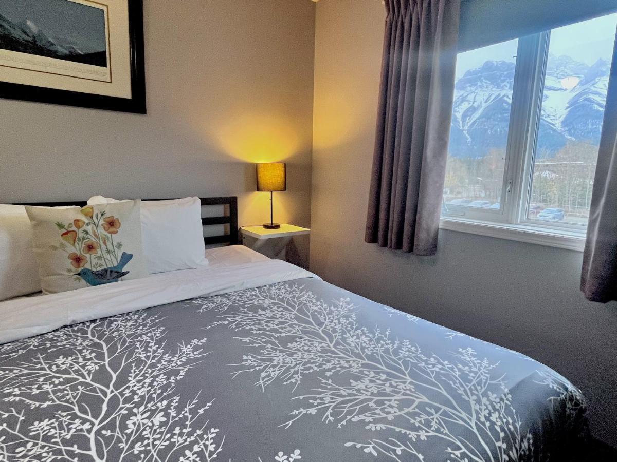 Canadian Rockies Chalets Canmore Esterno foto